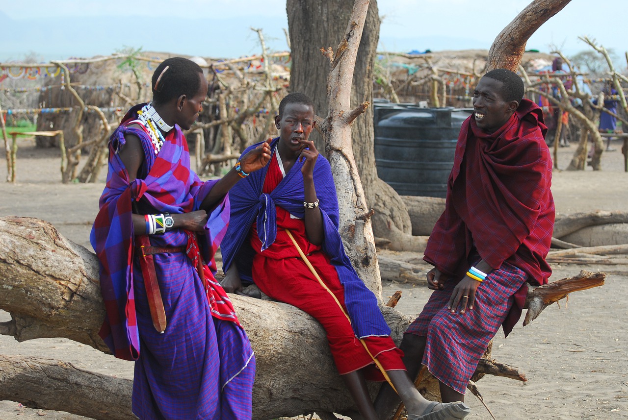 Maasai Men Tribe Tanzania  - alexstrachan / Pixabay